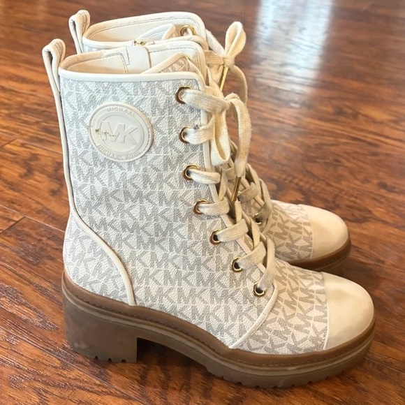 Michael Kors Cream and Tan Lace-Up Boots - Picture 1 of 6